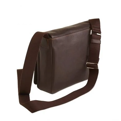 Tasche Catania in Mocca – Rückansicht