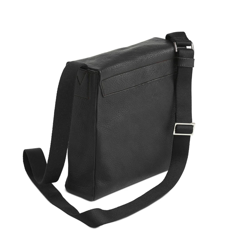Tasche Granada K in Schwarz – Innenansicht