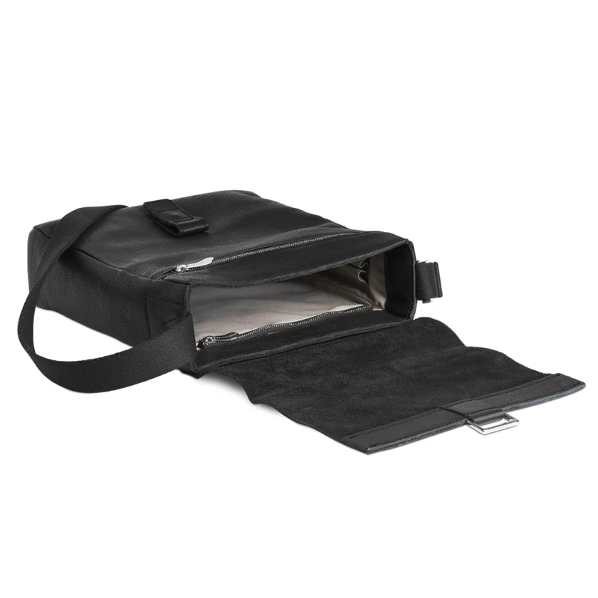 Tasche Granada K in Schwarz – Detailansicht