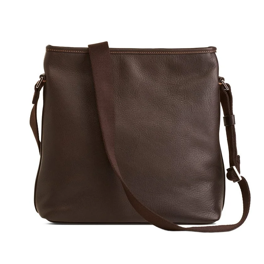 Tasche Malaga K in Mocca – Rückansicht